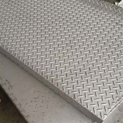 Blachy wytłaczane ze stali nierdzewnej 304 walcowane na gorąco 1500 * 6000 mm 10 mm Przeciwpoślizgowe