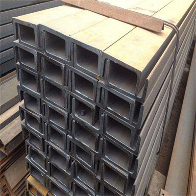Q355 63 * 40 * 4,8 mm Belka kanałowa ze stali węglowej EN Tapicerka ze stali kanałowej U