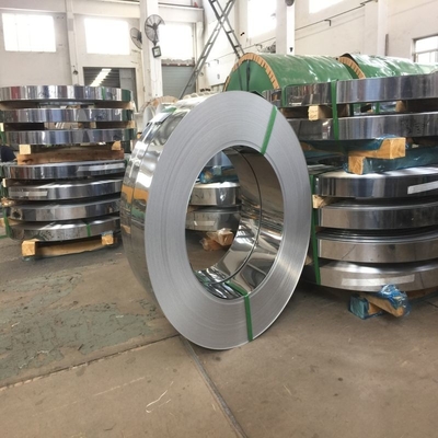 2B Powierzchnia 304 Taśma ze stali nierdzewnej Cewka Jasny kolor 850 mm Szerokość 1,5 mm Grubość