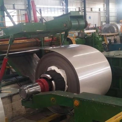ASTM S30500 Lustrzane cewki ze stali nierdzewnej walcowane na zimno Polerowane 0,5 mm Grubość 1028 mm Szerokość